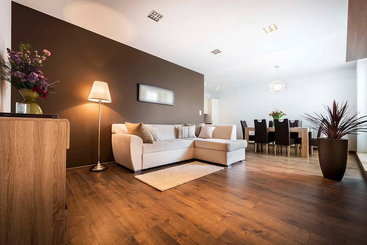 laminate flooring installers