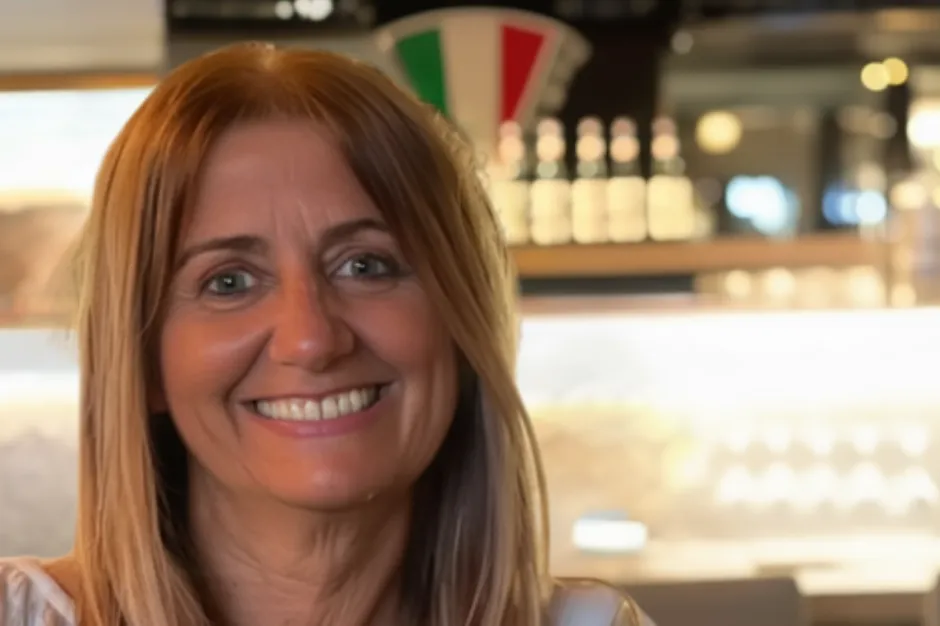 Volunteer of the Month award - Peninsula Tennis Association