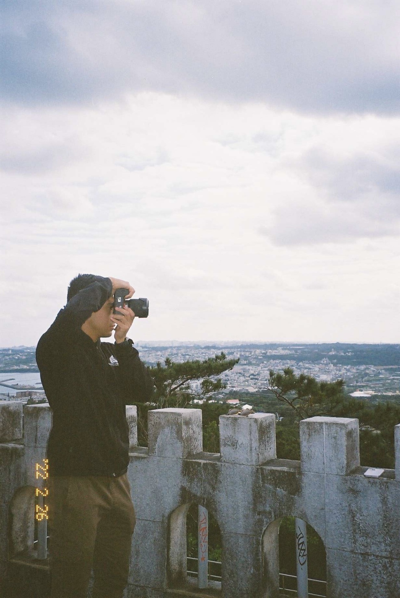 Cinematic filmmaker on location in Chicago
