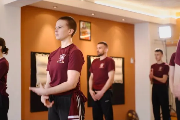 Students in Kalaripayattu class