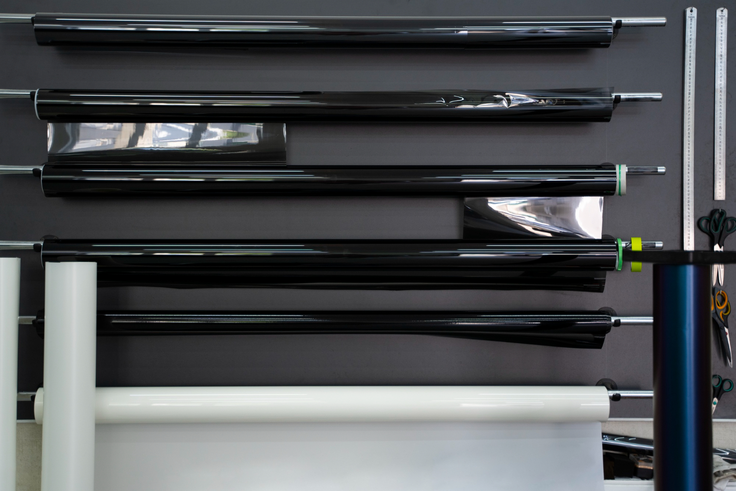 How to Run a Trial Order With an Australian Window Film Supplier
