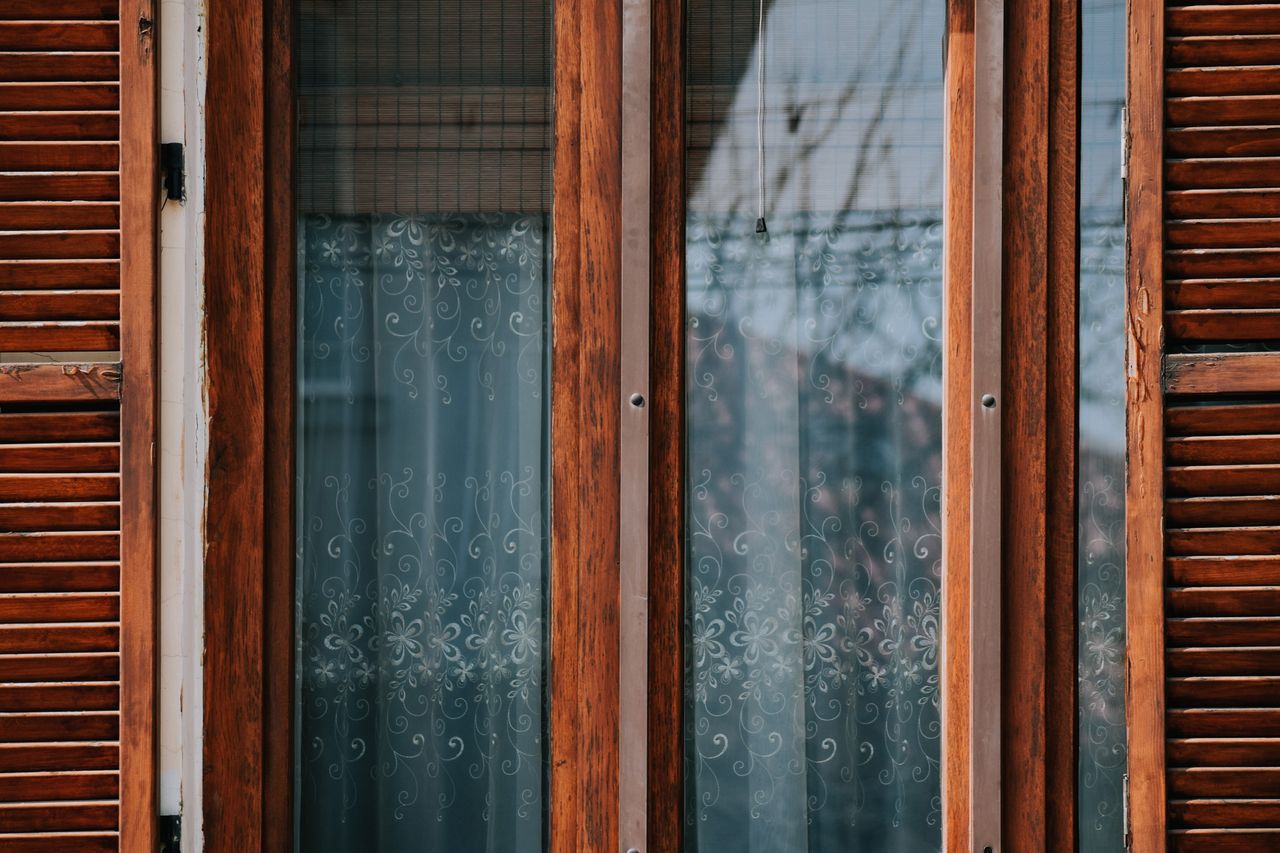 Hidden Risks of Cheap Wholesale Window Film: Cost-of-Rework Calculator