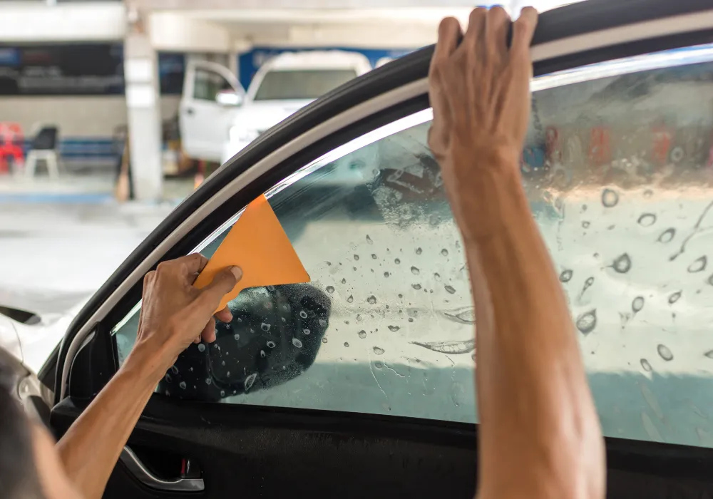 How Flat Glass Training Can Help You Expand Your Tinting Business