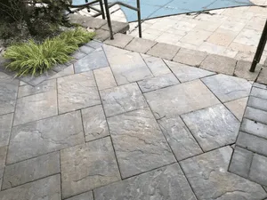 {{ custom_values.service_2 }} in {{custom_values.area_2})