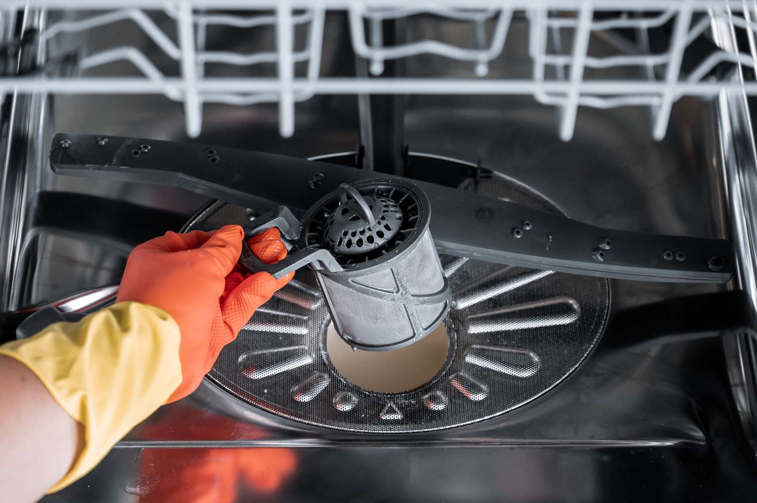 How to keep your dishwasher clean
