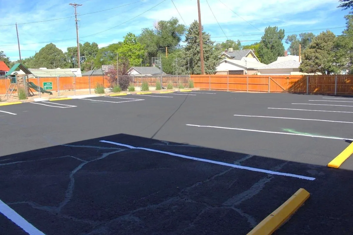 Pueblo Asphalt Install asphalt in Driveway