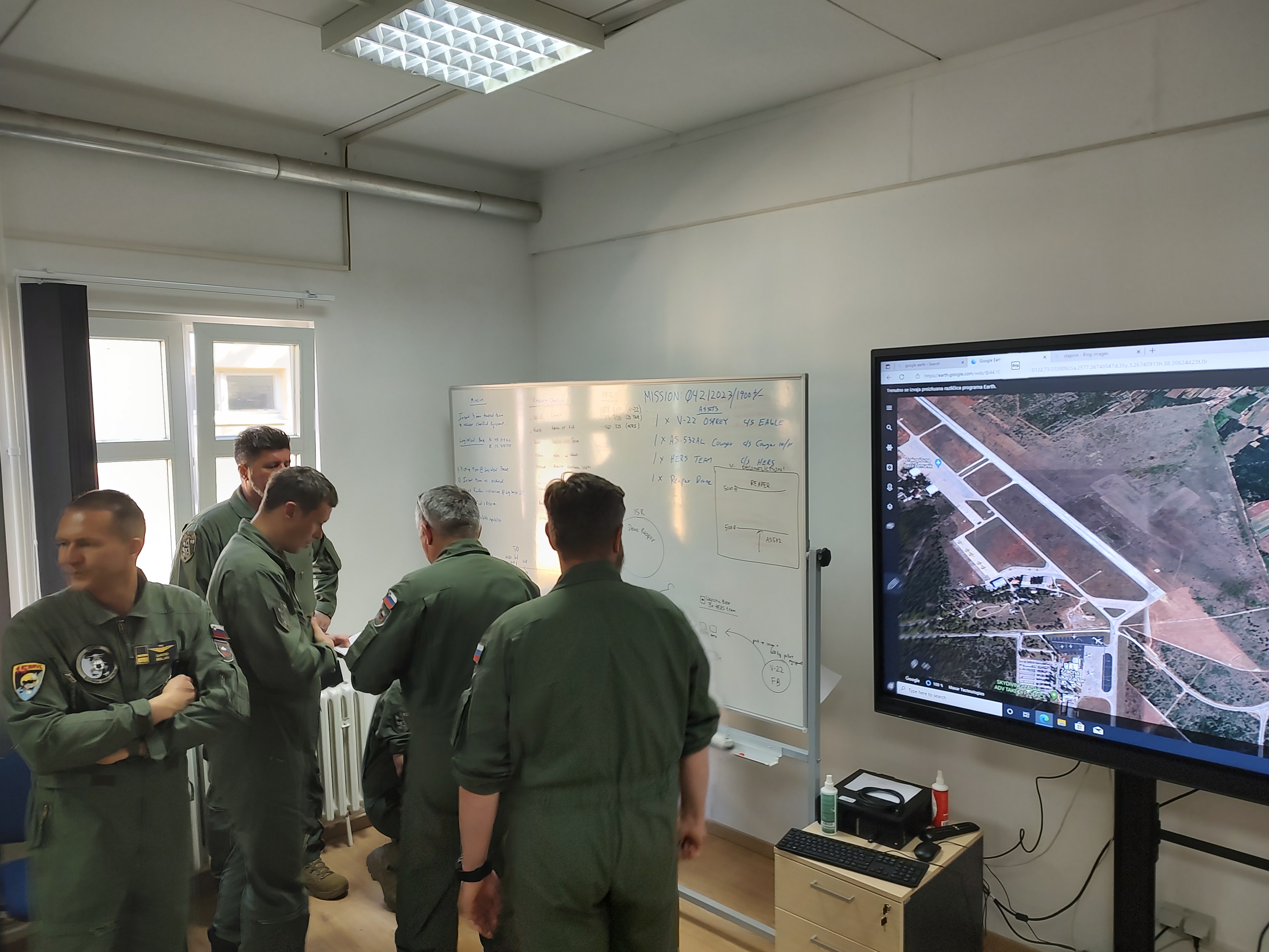ESAT helicopter safety training course by ARC Aviation Resource Consulting for utility construction firefighting and Department of Defense helicopter pilots