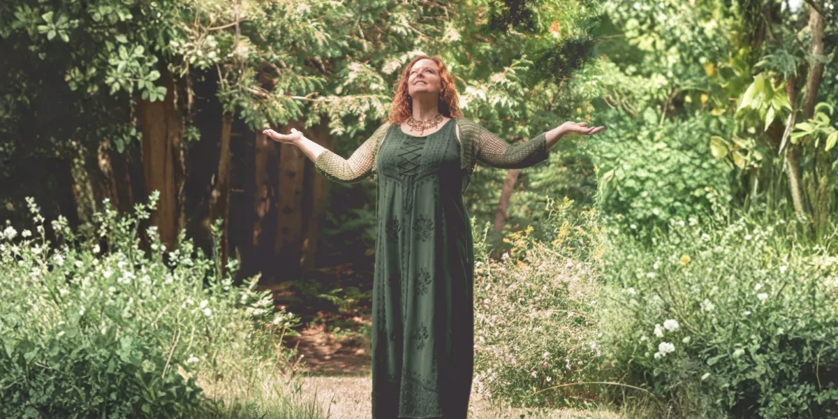 Debra Jones Power Pose