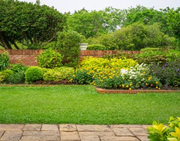 Landscaping in Alcoa