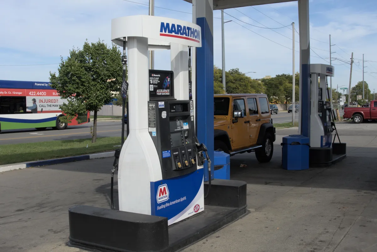 Marathon SM Marycrest: The Gas Station That Actually Has What You Need