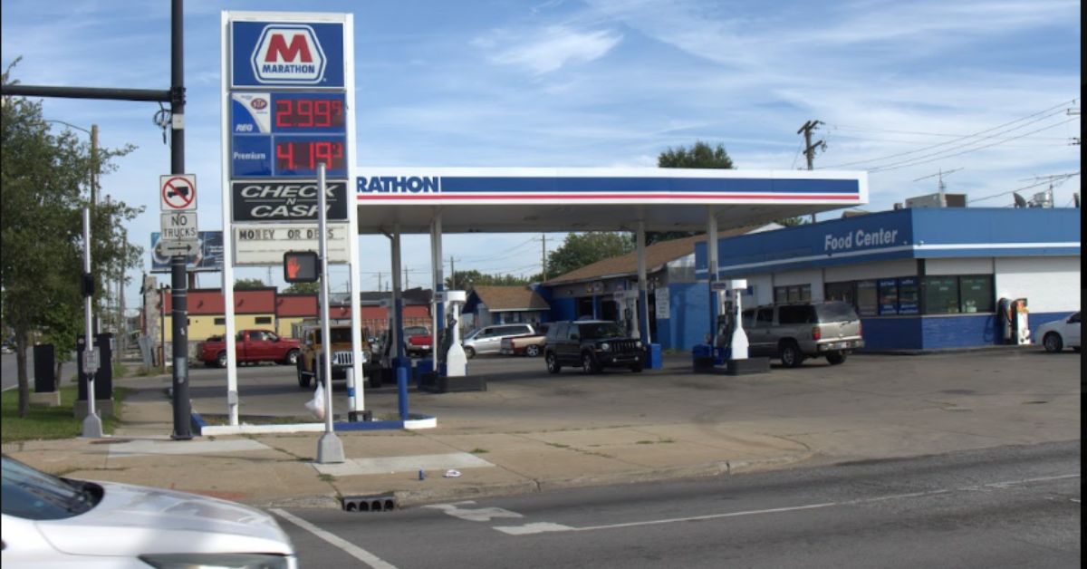 24 Hour Gas Station Near Indiana & Michigan: SM Gas Is Always Open