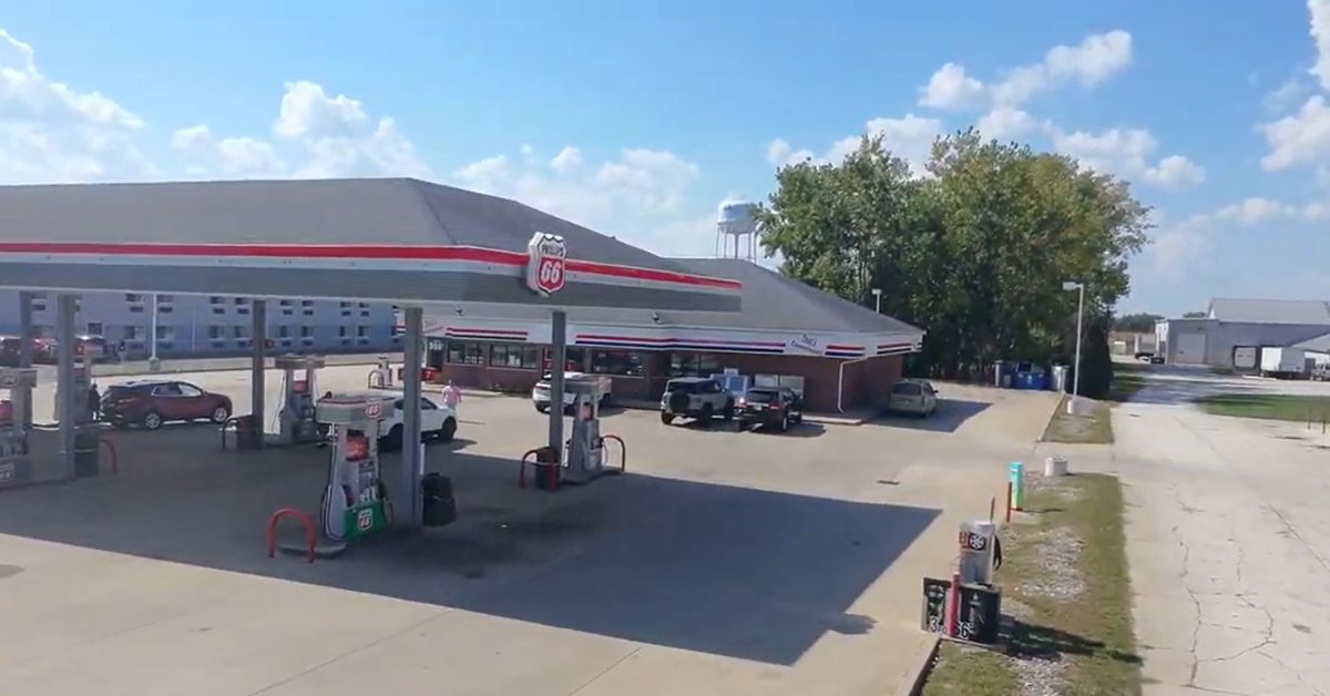 Convenience Store in Shipshewana, IN: Inside SM Shipshewana