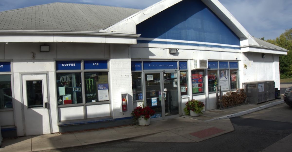 Does SM Ireland Rd have an ATM open now?