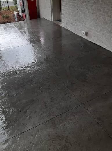 Aiken Concrete builds and installs Patio.