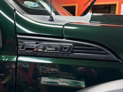 Auto Detailer West Bend