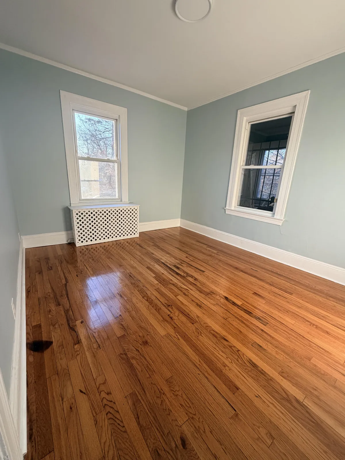 Hardwood & Laminate Flooring Installation