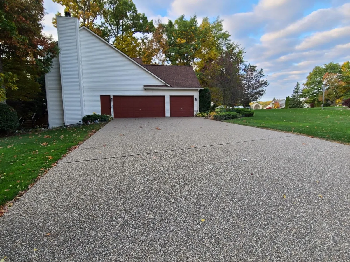 Williamstown Concrete builds and installs Driveway