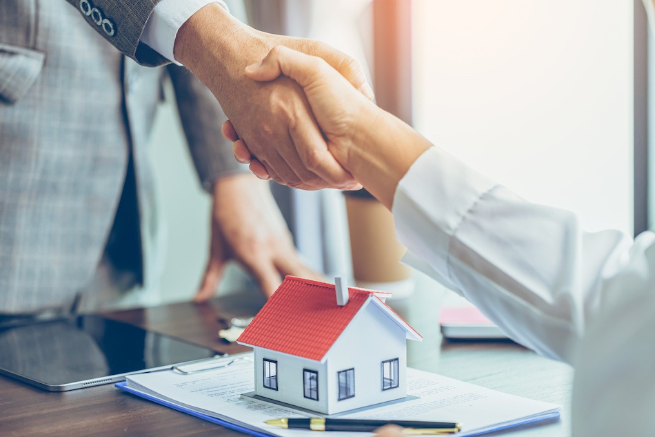 Real estate agent partnership for fast house and land sales East Texas