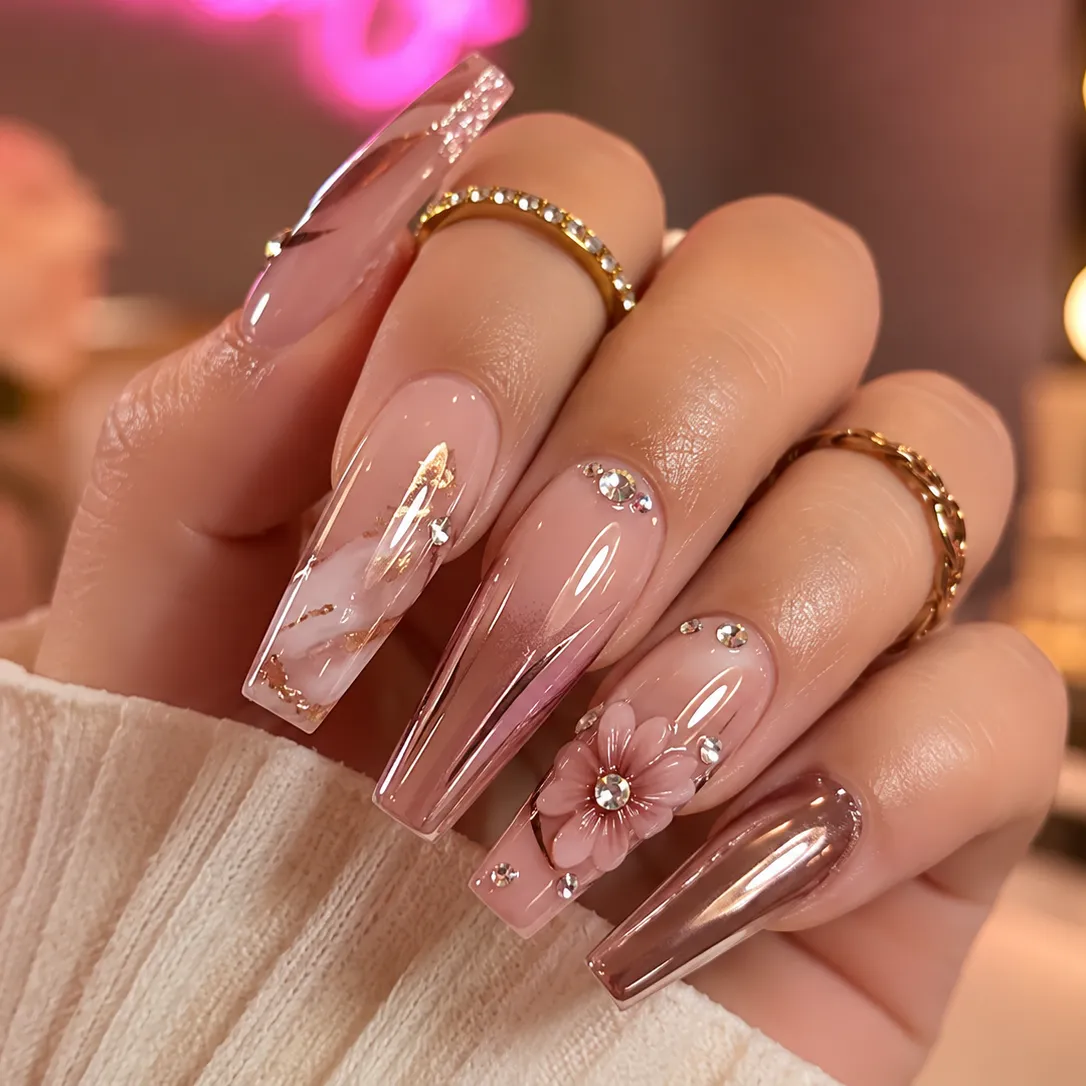Uñas acrílicas estilo TikTok premium
