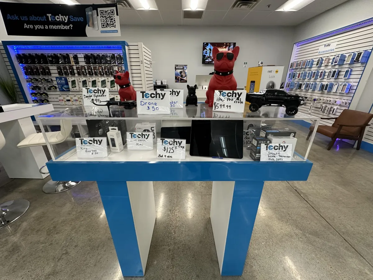 ADD IMAGE OF ACCESSORIES FOR SALE IN THE STORE