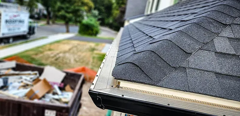 Gutter services to ensure smooth drainage and reliable protection