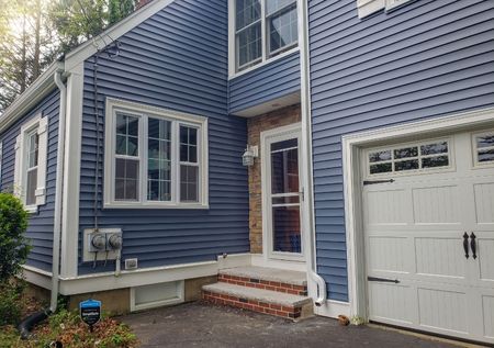 Siding Services - Image