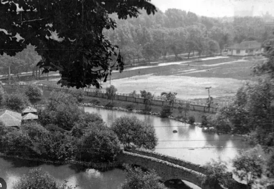 Early History of Riverdale