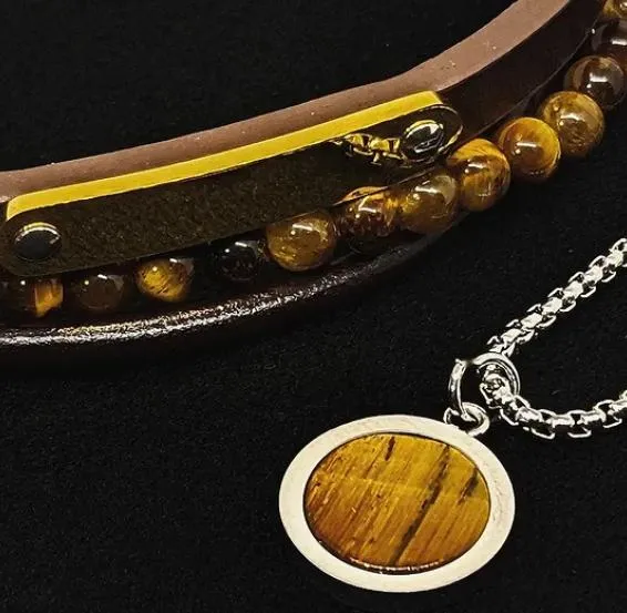 Pulseras de piedras naturales: ojo de tigre, lapislázuli y cornalina