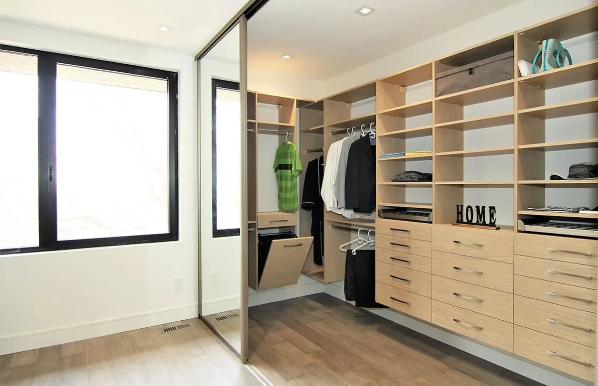 Custom Closet Design