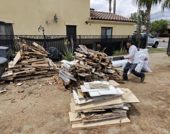 Lake Elsinore Construction Waste