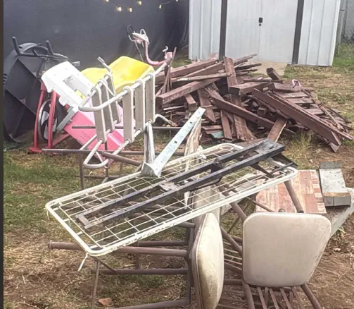 Lake Elsinore Bulk Item Removal