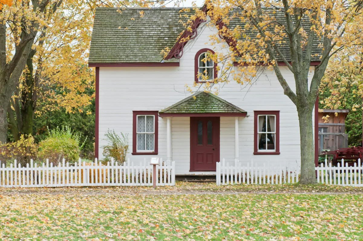 white picket house