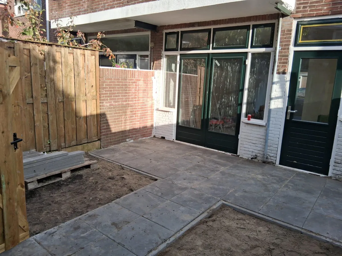 Achtertuin renovatie voor Klus & Bestratingsbedrijf Engelbart