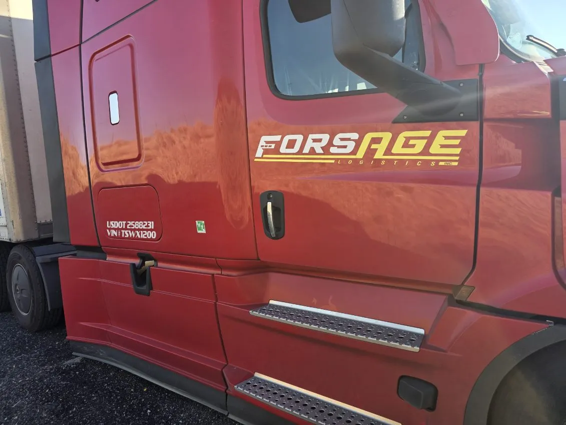 Passenger Vehicle Roadside Tire Service in
