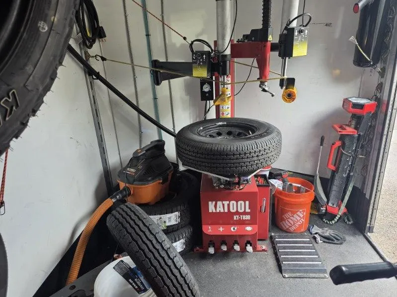 Passenger Vehicle Roadside Tire Service in