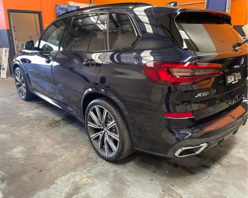  Car Tinting