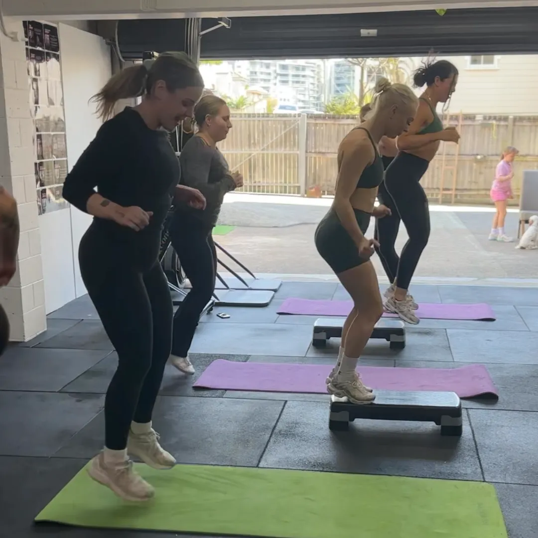 the evolved all female gym power moves cardio hiit classes brisbane
