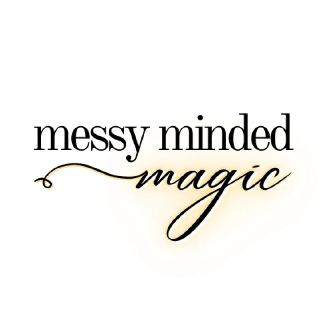 Messy Minded Magic Logo