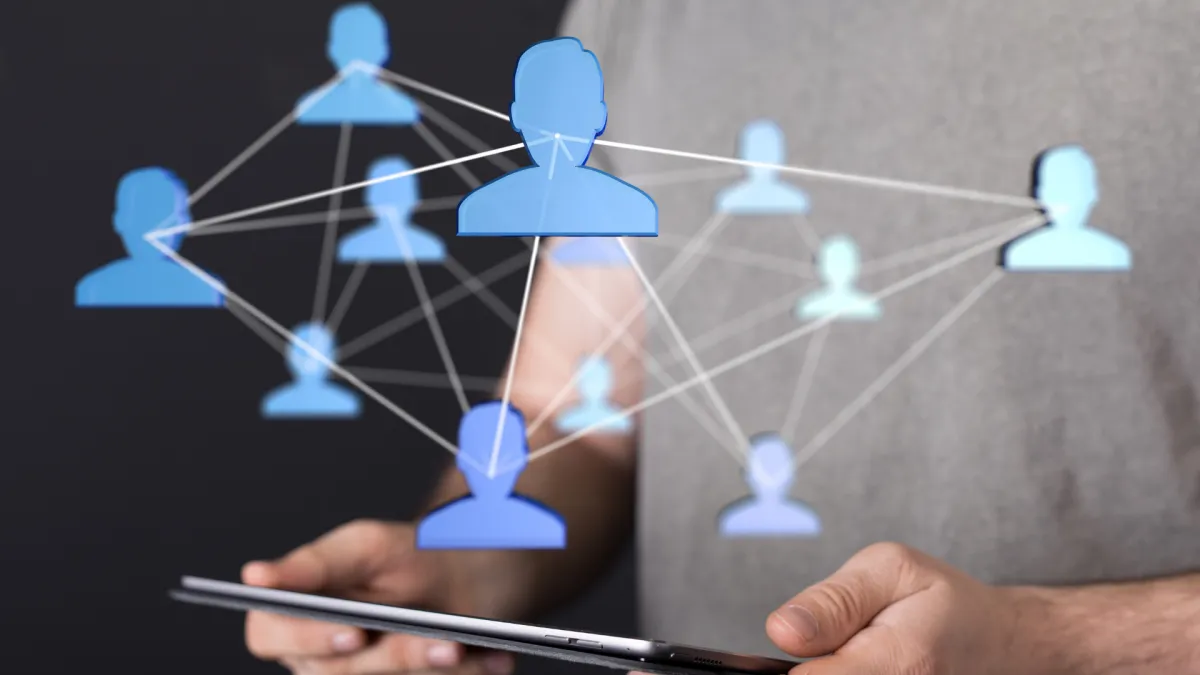 Why Small Business Collaboration and Referral Networks Grow Your Business Faster