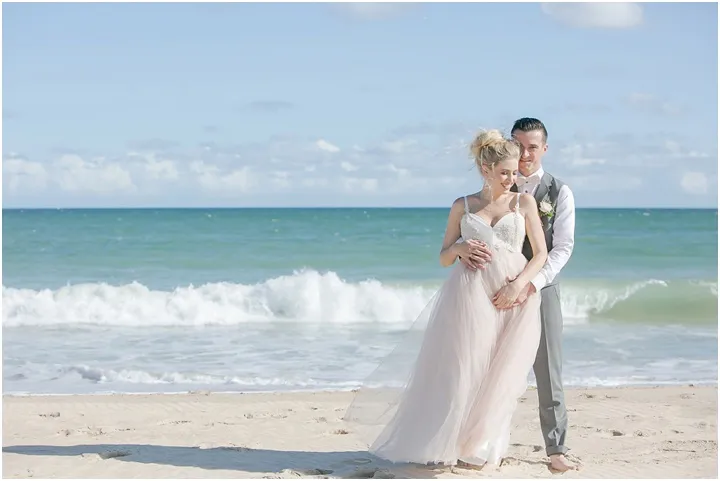 Fred and Charmaine get married on Paradise Beach