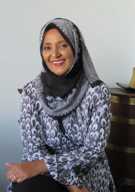 Naahid Nakidien