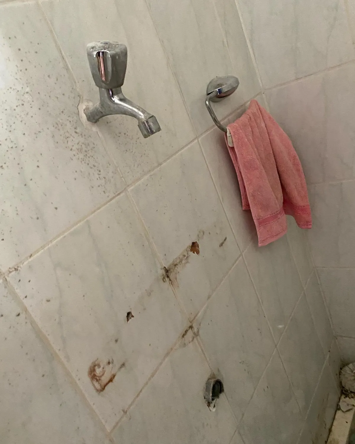 Provi Domus Kft. céggel való együttműködés előnyei: Gyors és megbízható vízvezeték-szerelés Gödöllőn. Szakértő csapat, precíz vízvezeték-szerelés Gödöllőn. Helyi szakértelem, kiemelkedő ügyfélszolgálat Gödöllőn.