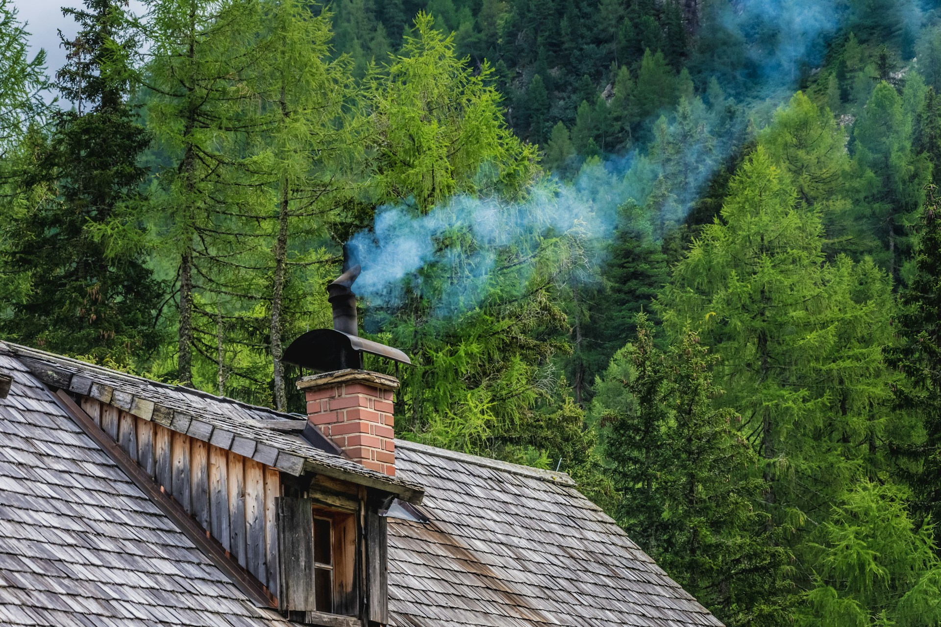 Solving Chimney Smoke Problems in Cincinnati Homes