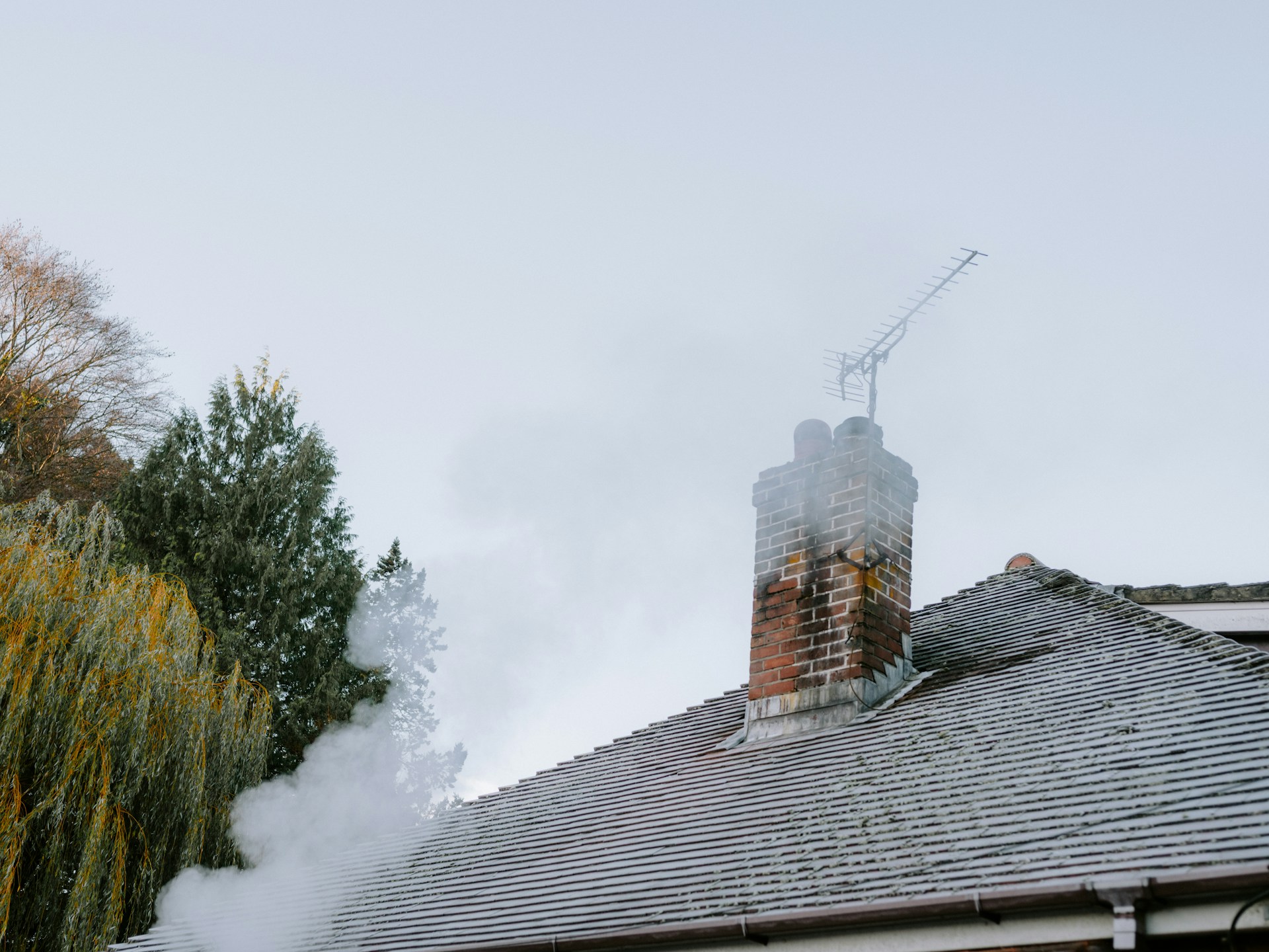 Freeze-Thaw Chimney Damage in Cincinnati: Spot and Prevent Masonry Cracks