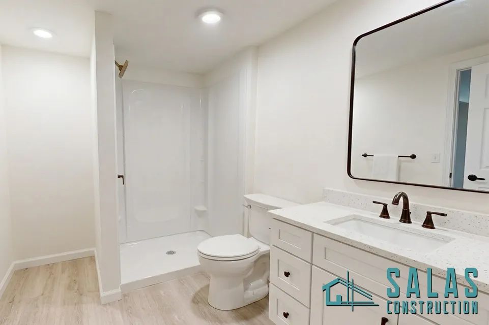 Salas-Constructions-bath-remodeling-excellence-edwards