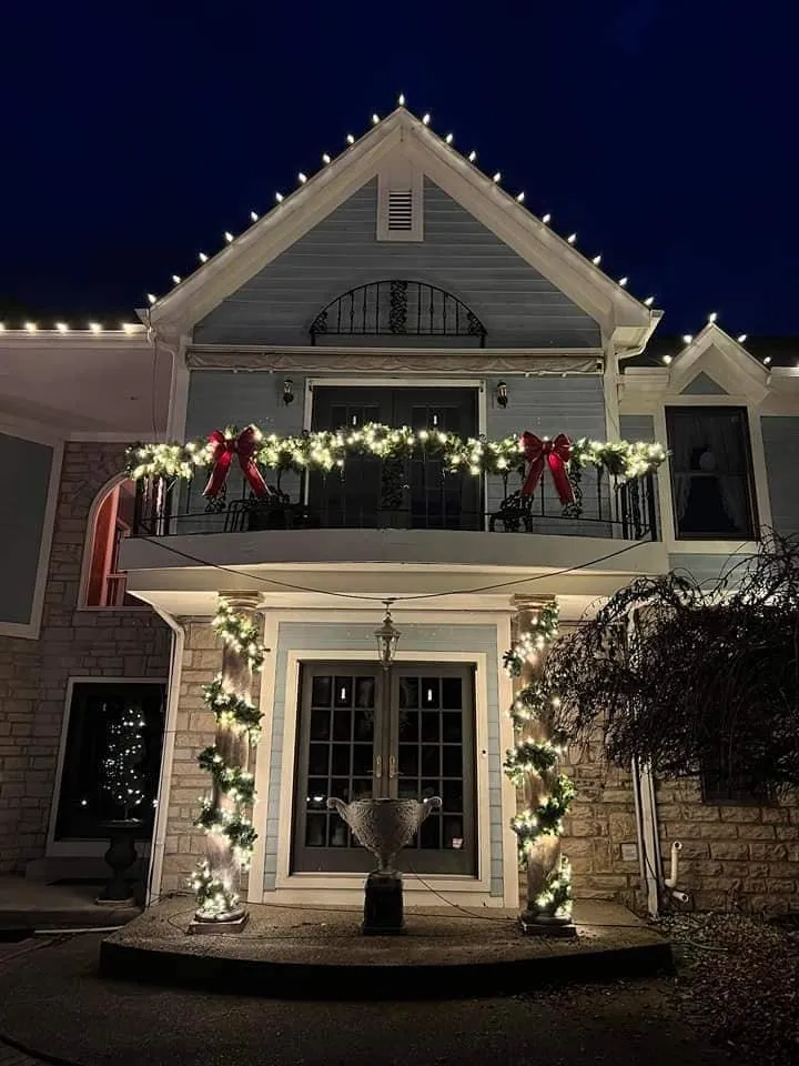 East Carolina Holiday Lights Grenville