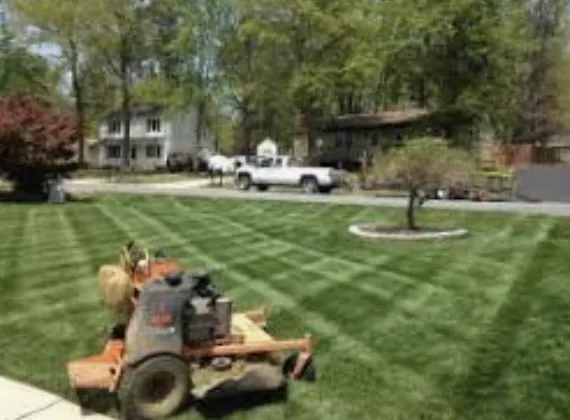 Lawn Care & Maintenance Elkhart