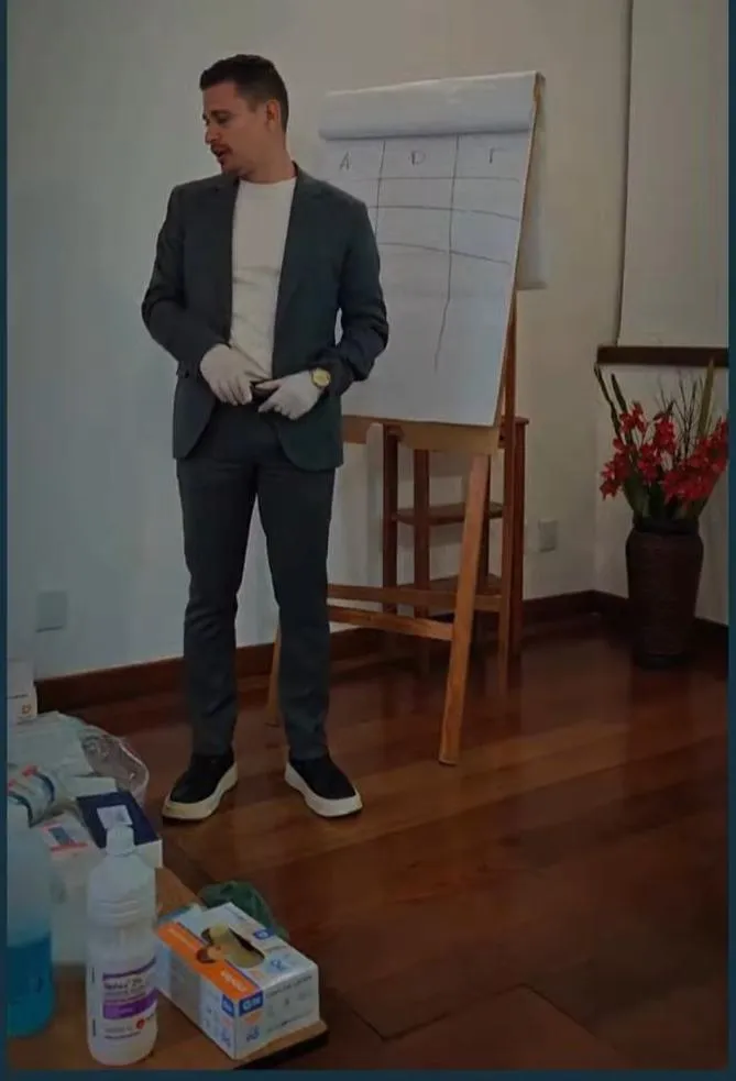 Imersão presencial com prática supervisionada