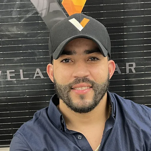 [TESTIMONIAL IMAGE] Sales rep 4