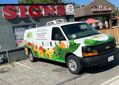 Vehicle graphics and truck lettering in Toronto